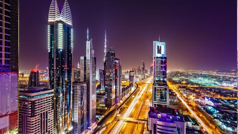 Życie i praca w Dubaju – nowoczesność, luksus i wyjątkowe możliwości
